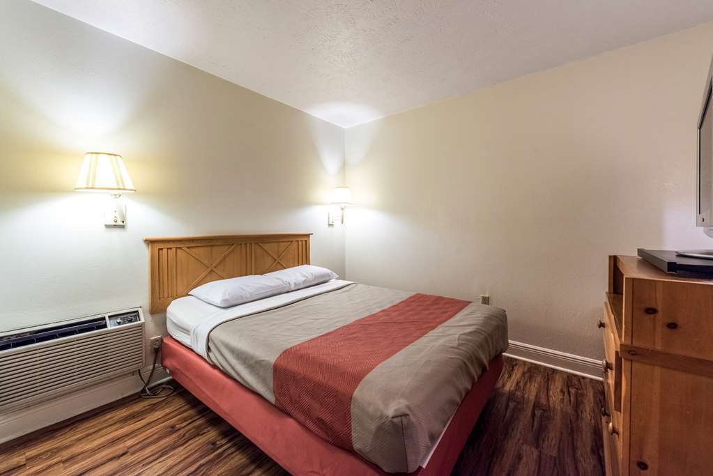 Hotel Sleep & 2*