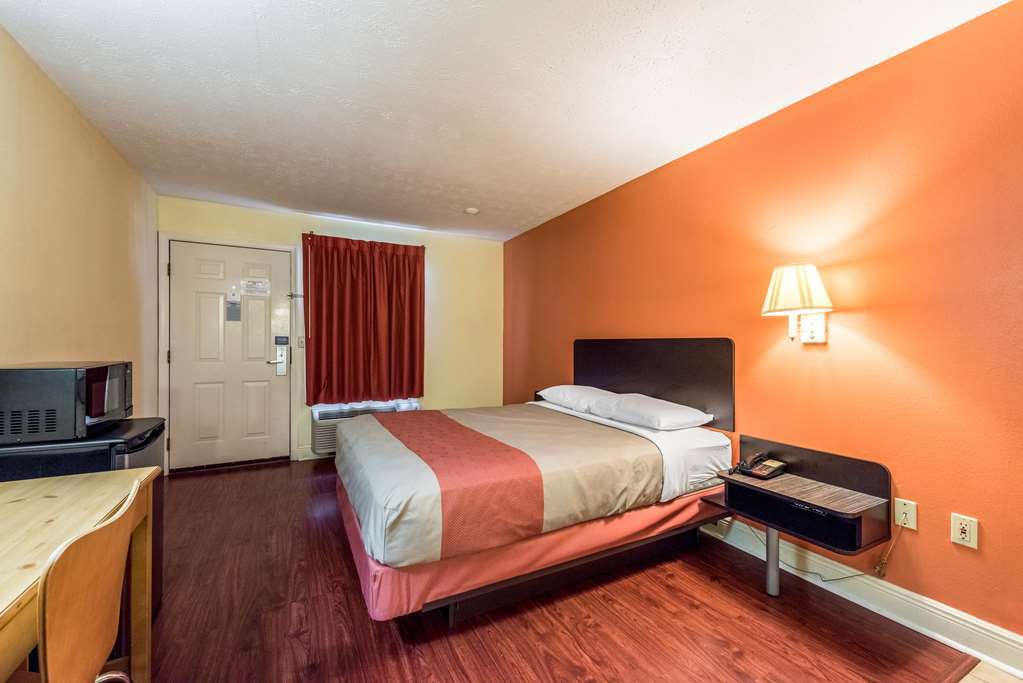 Sleep & Pigeon Forge