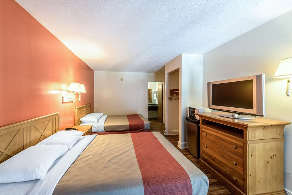 Sleep & 2* Pigeon Forge